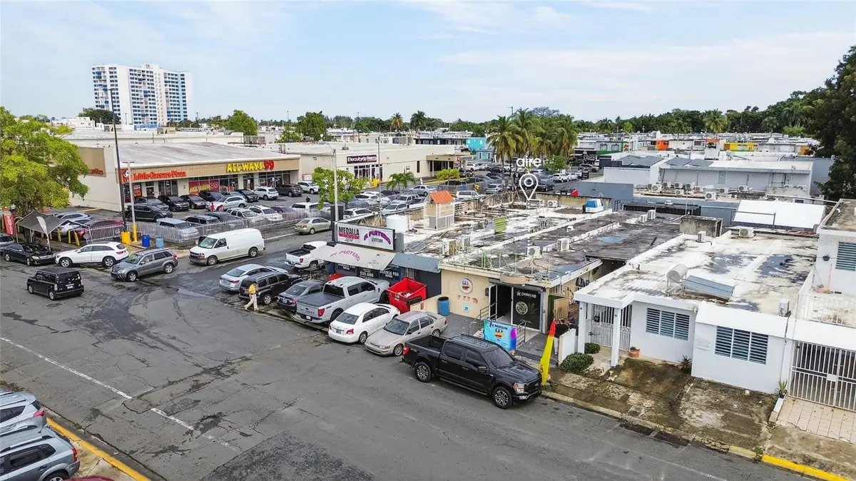 AVE. BOULEVARD MONROIG URB. LA ROSALEDA EA10, Toa Baja, PR 00949