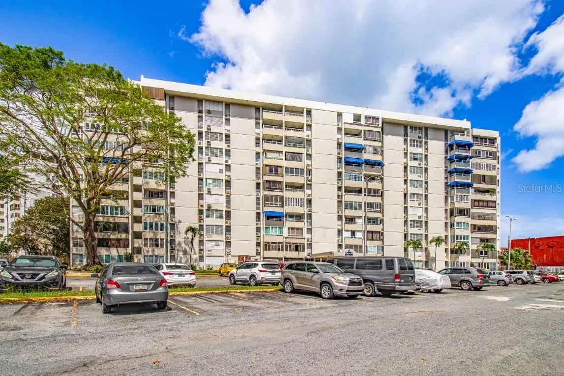 2 COND LAGUNA GARDENS II #9A, Carolina, PR 00979