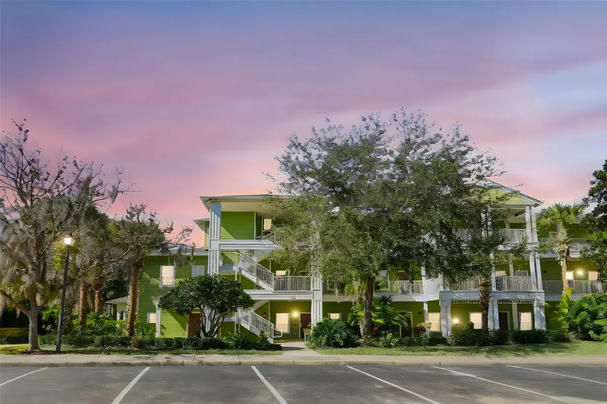 1014 GRAN BAHAMA BLVD #31-1014, Davenport, FL 33837