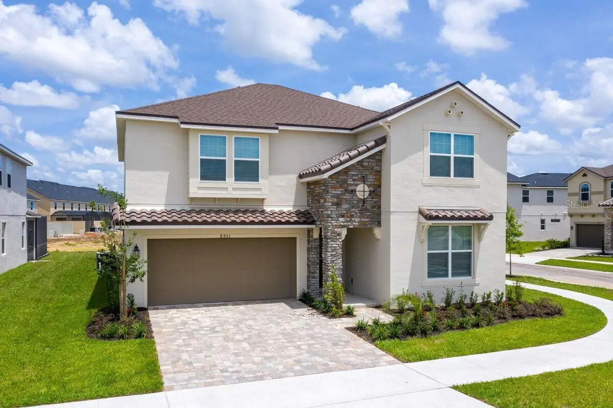 8951 HILTON RIDGE AVE, Kissimmee, FL 34747