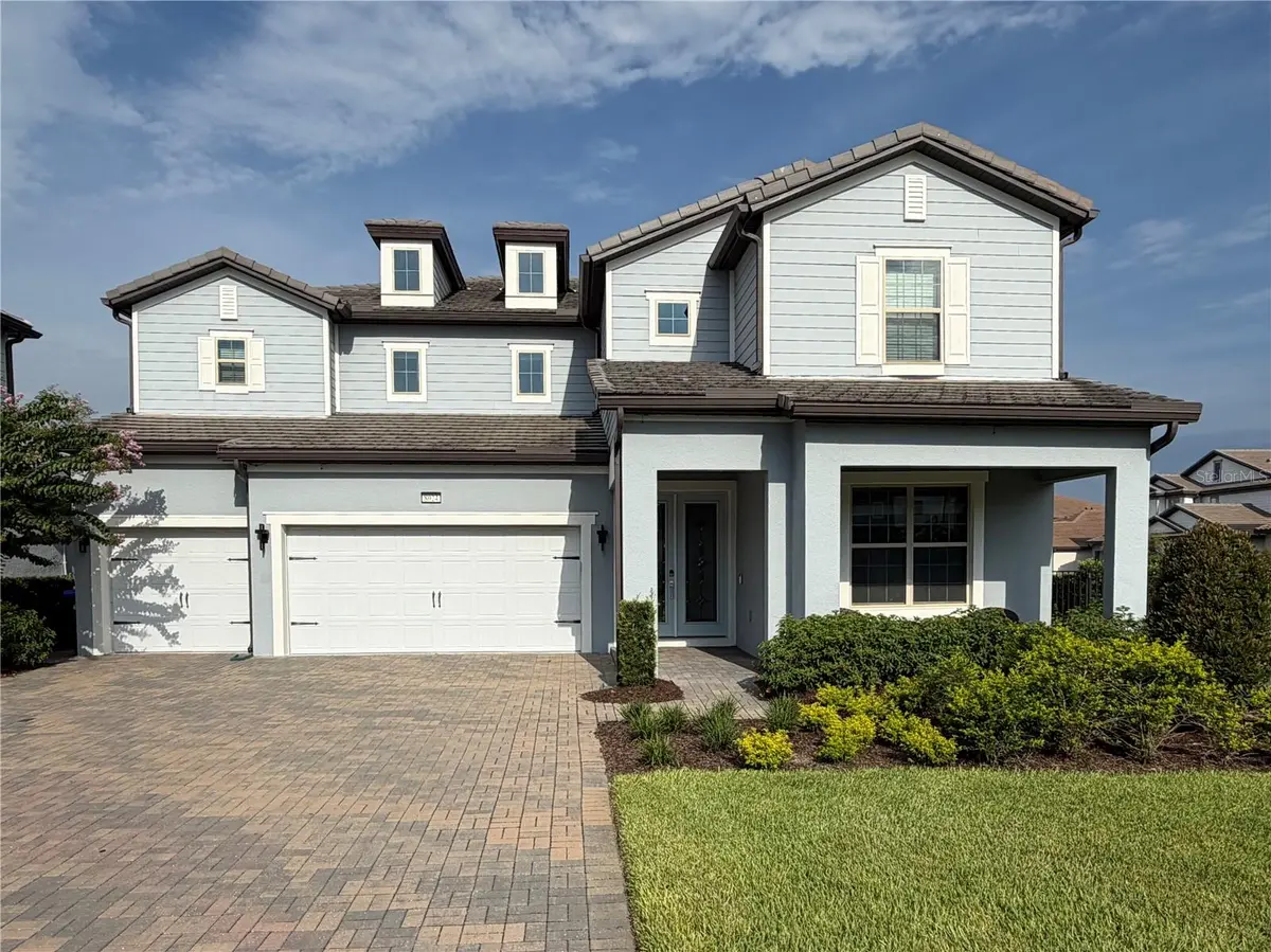 8024 LEAF GROVE CIRCLE CIR, Orlando, FL 32836