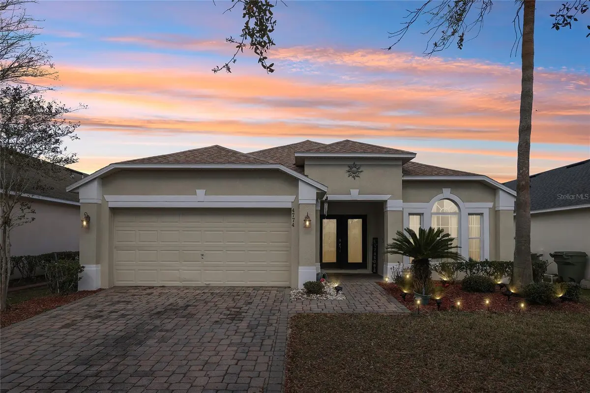 4774 CUMBRIAN LAKES DR, Kissimmee, FL 34746