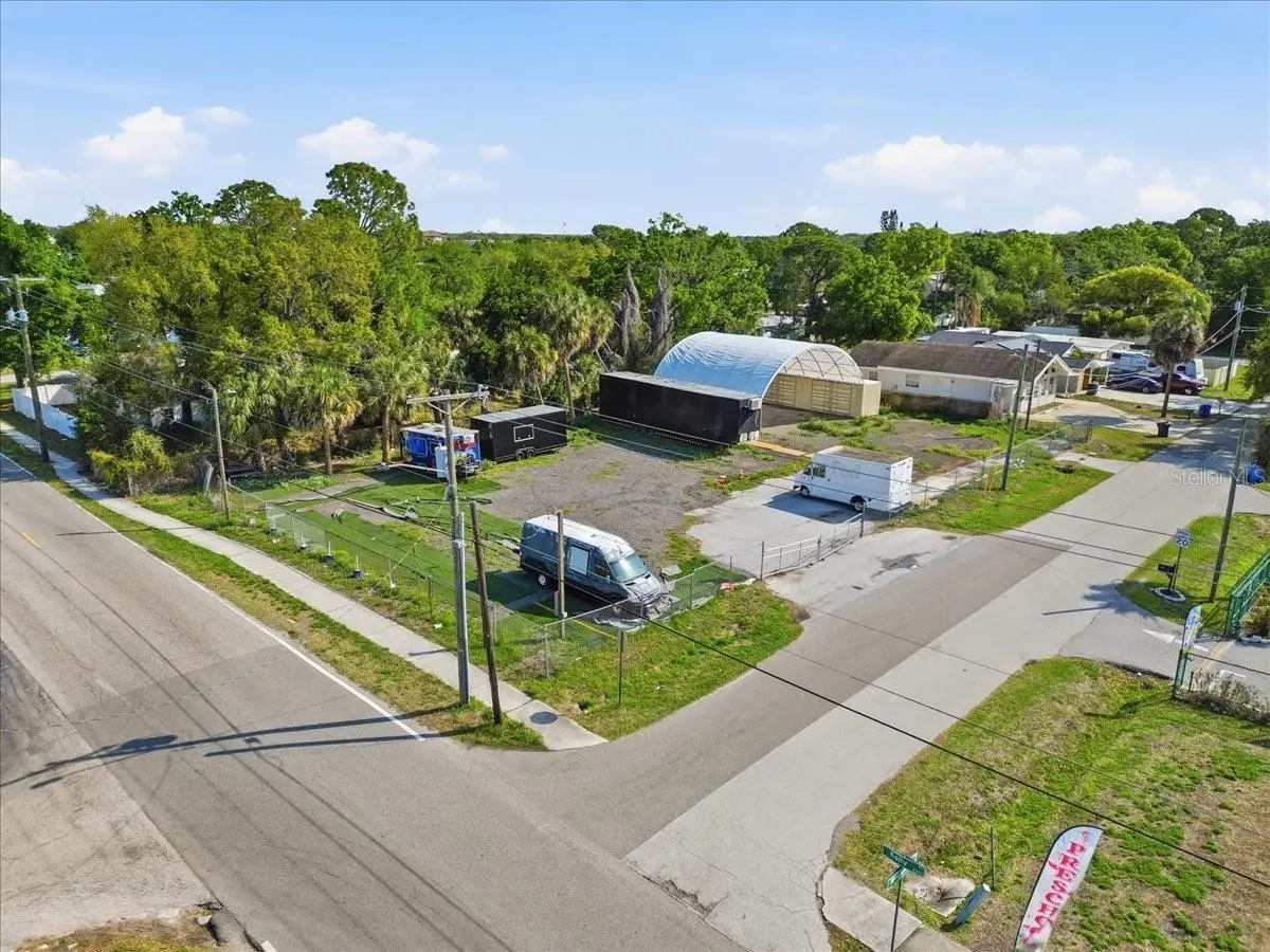 7511 WINCHESTER DR, Tampa, FL 33615