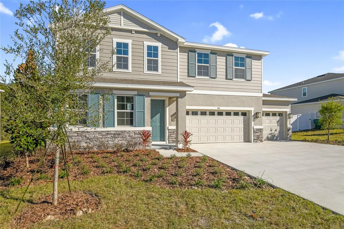 740 WEKIVA RIDGE DR, Mount Dora, FL 32757