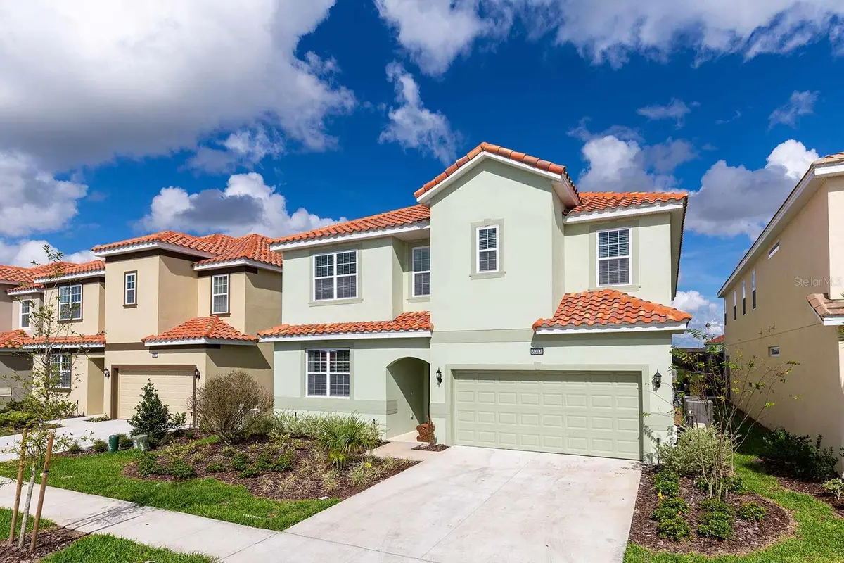 8013 OAK SHADOW CT, Davenport, FL 33837