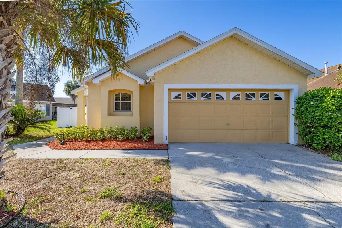 2634 AUTUMN CREEK CIR, Kissimmee, FL 34747
