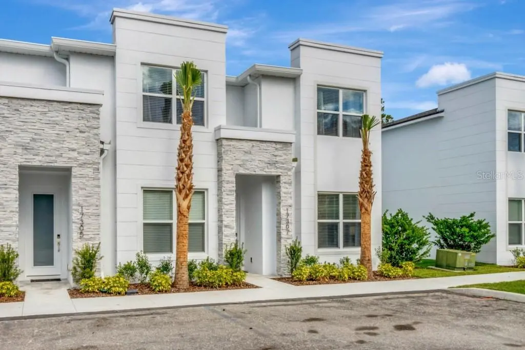17305 HIDDEN FOREST DR, Clermont, FL 34714