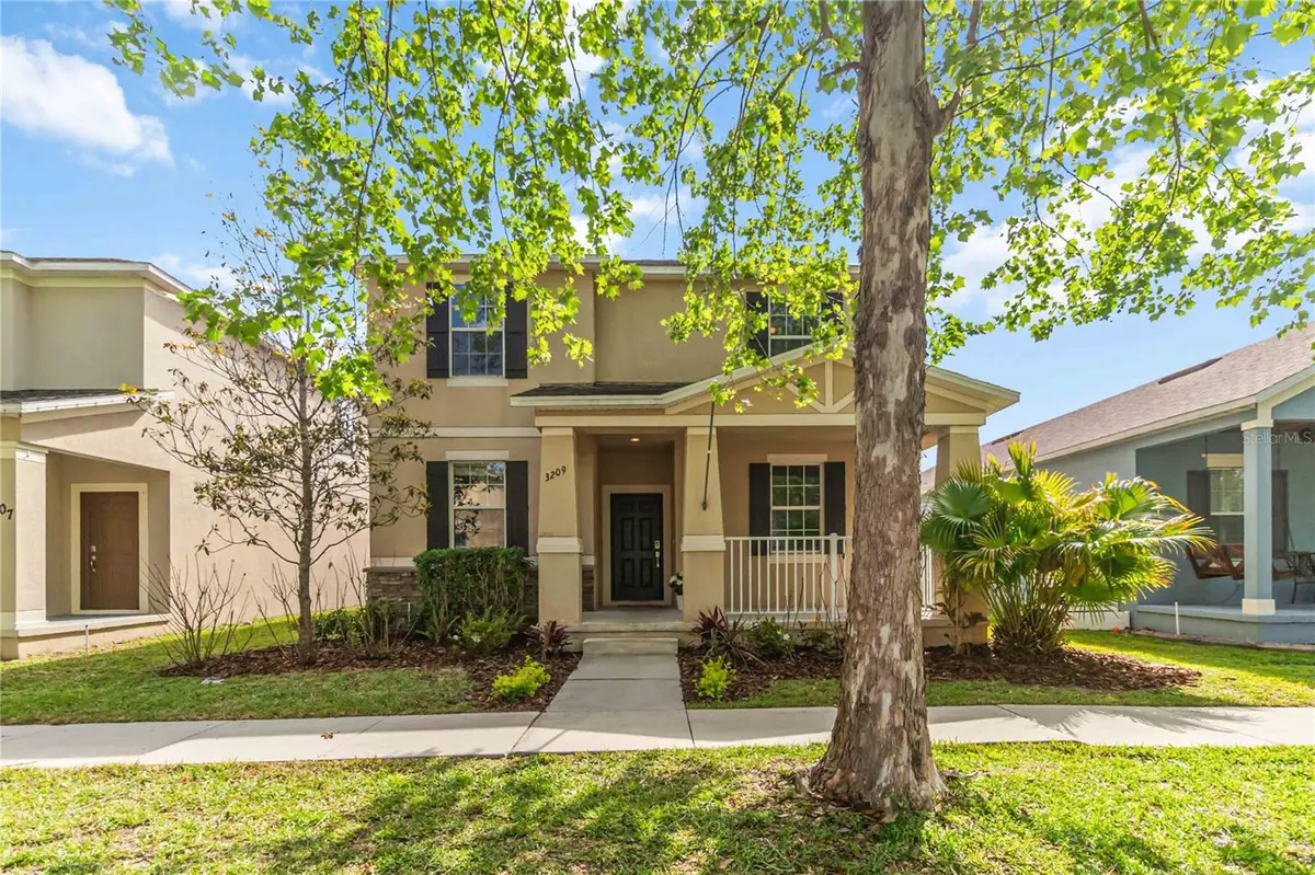 3209 BAYFLOWER AVE, St Cloud, FL 34773