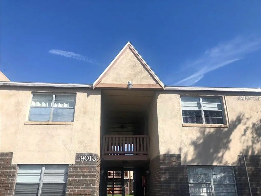 9013 WESTCHESTER CIR #29 APT E, Tampa, FL 33604