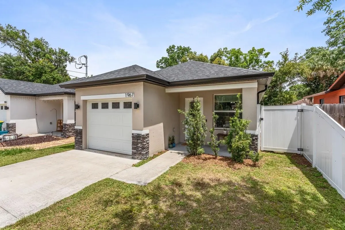 1967 VIRGINIA AVE, Eustis, FL 32726