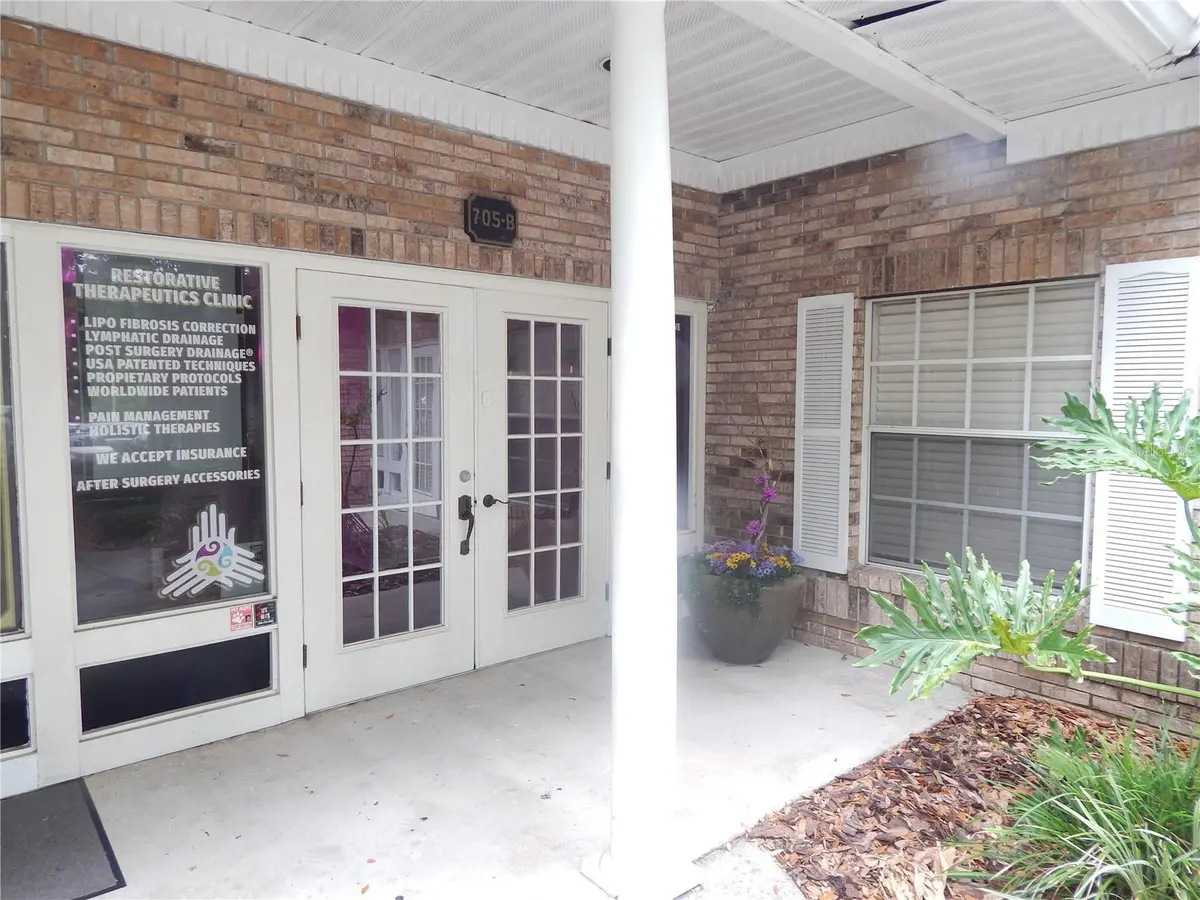 705 E OAK ST #B, Kissimmee, FL 34744
