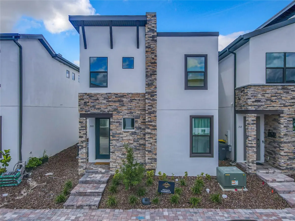 208 VILLA DOMANI CIR, Davenport, FL 33896