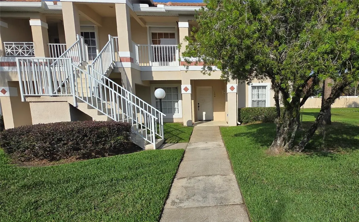 13313 FAIRWAY GLEN DR #104, Orlando, FL 32824