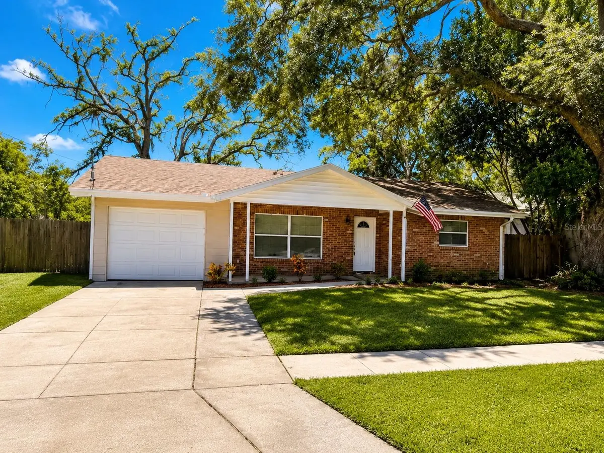 11102 28TH ST, Tampa, FL 33612