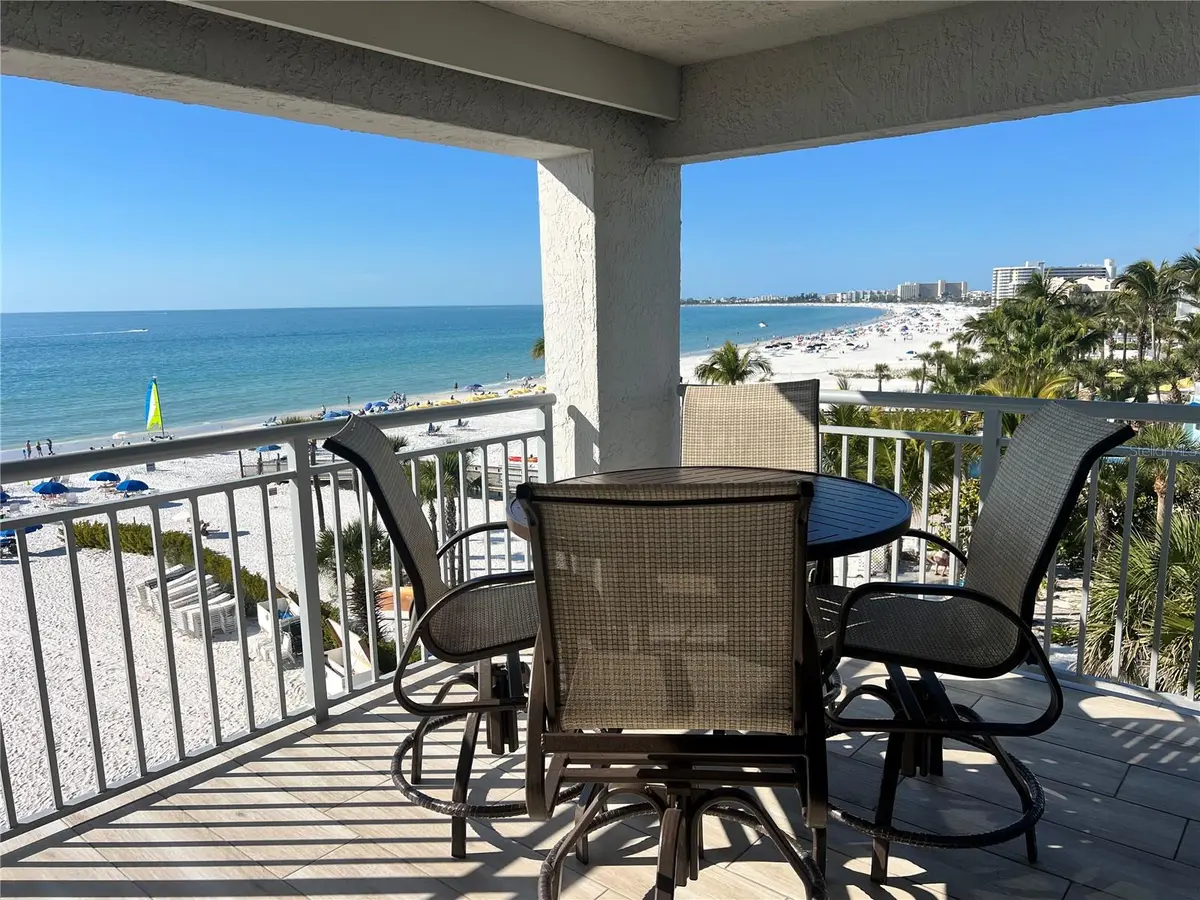 1001 POINT OF ROCKS RD #512, Sarasota, FL 34242