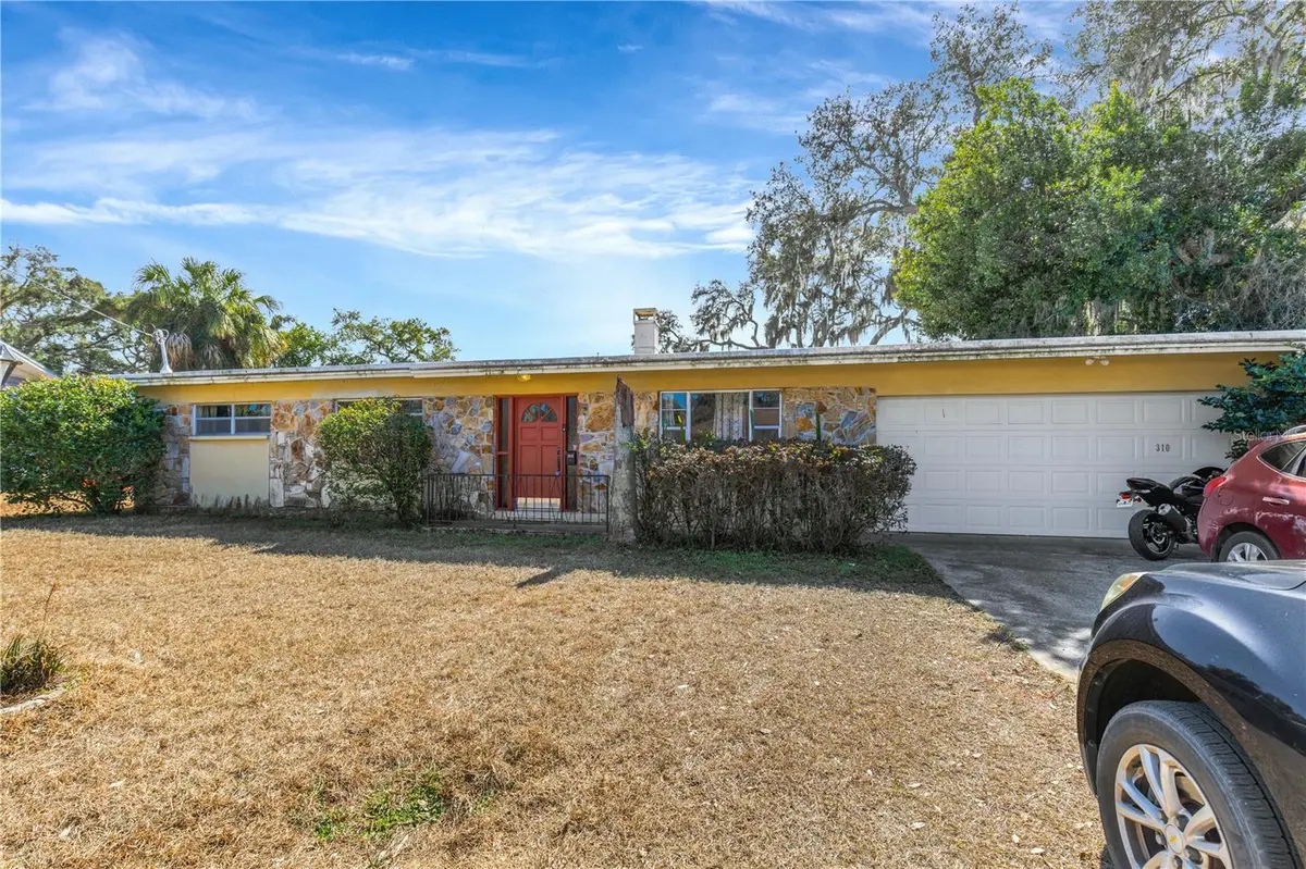 310 KENMORE RD, Brandon, FL 33511
