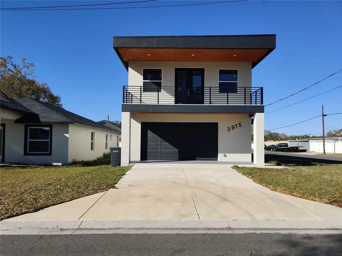 3915 W ROBSON ST W, Tampa, FL 33614