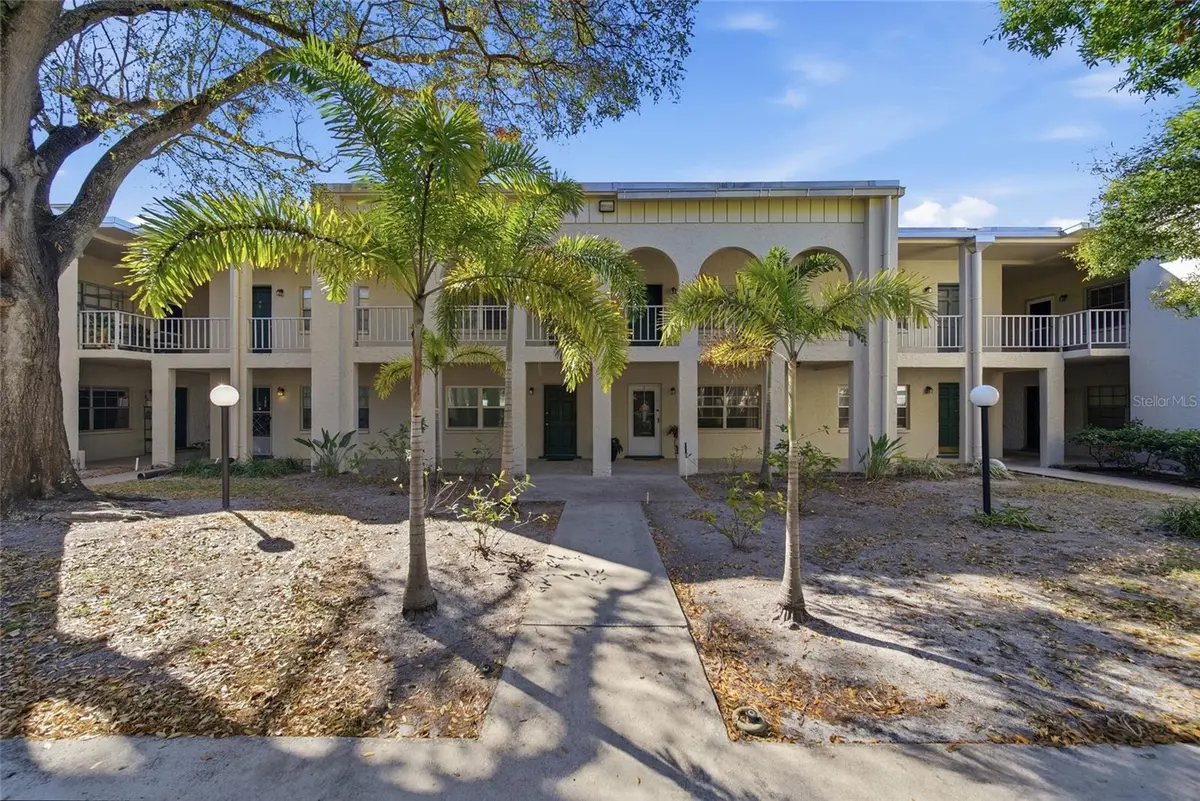 4335 AEGEAN DR #144A, Tampa, FL 33611