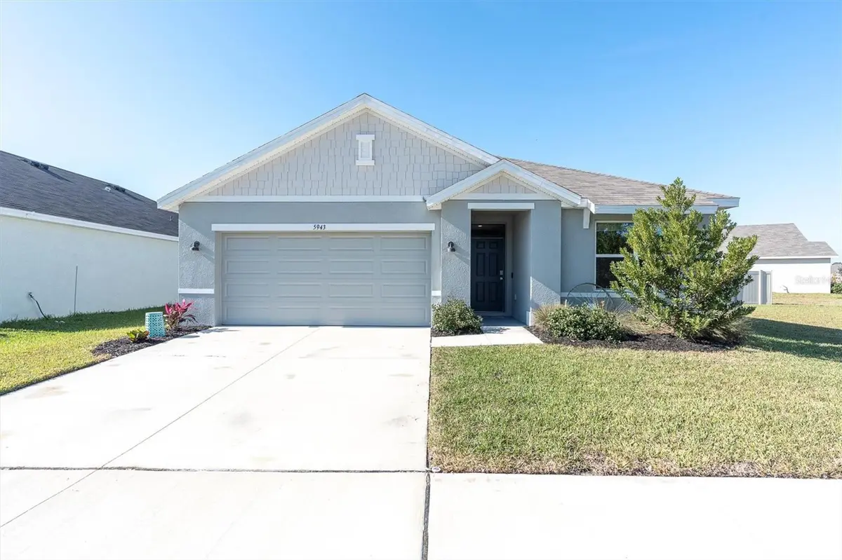5943 WANDERING WILLOW DR, Wesley Chapel, FL 33545