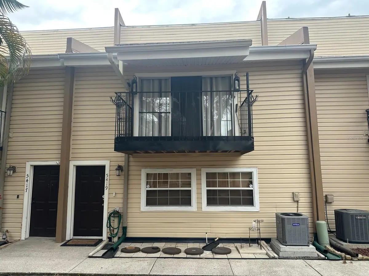 5419 SWEETWATER TERRACE CIR #3-20, Tampa, FL 33634