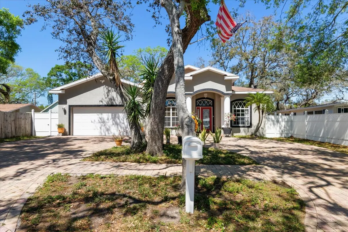 5001 44TH AVE N, St Petersburg, FL 33709