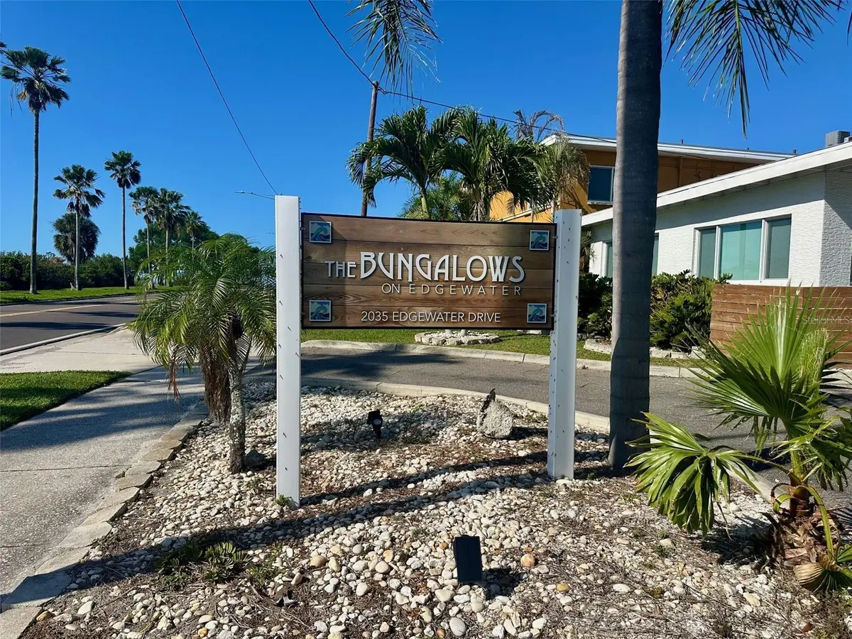 2035 EDGEWATER DR #10, Clearwater, FL 33755