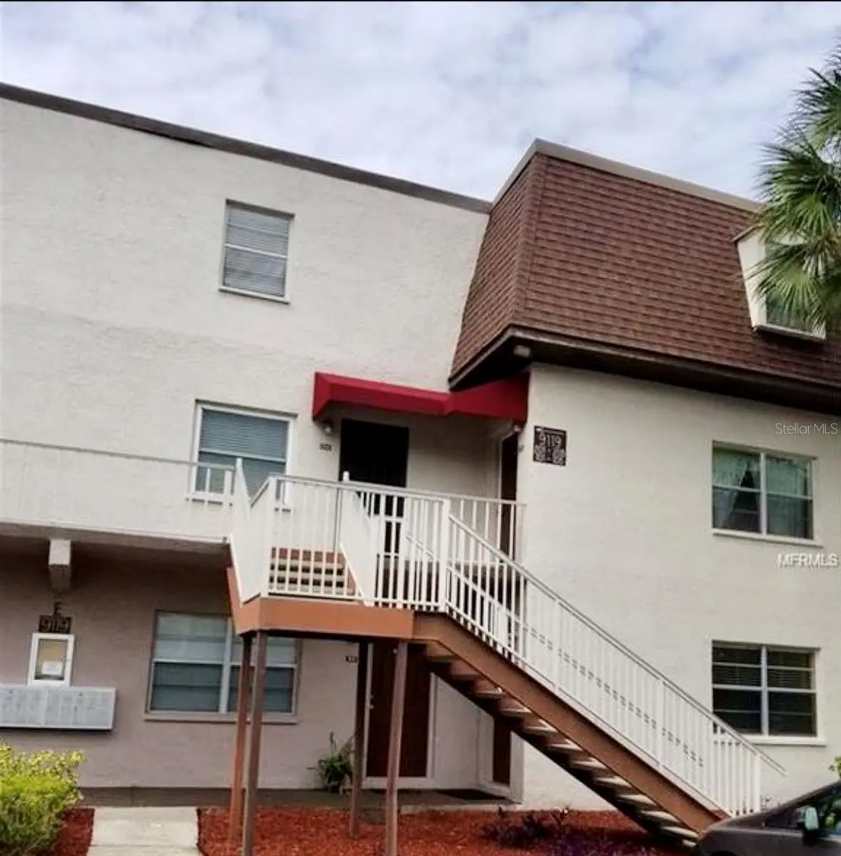 9119 TUDOR DR #E105, Tampa, FL 33615