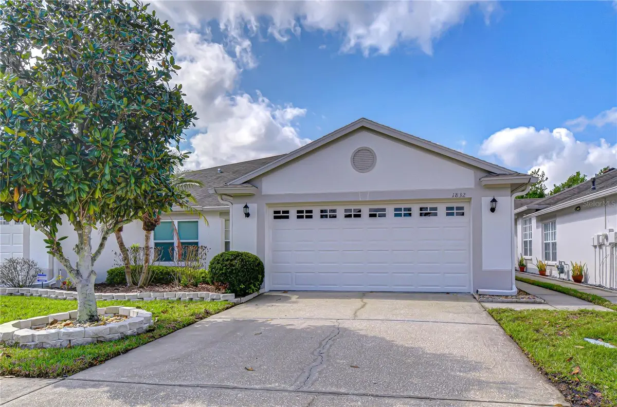 1832 SASSAFRAS DR, Wesley Chapel, FL 33543