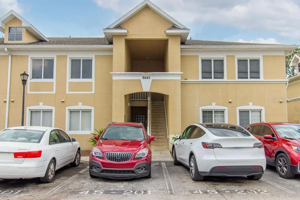 6445 CYPRESSDALE DR #102, Riverview, FL 33578