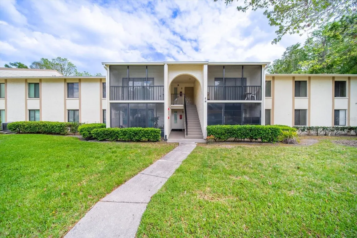 1441 PINE GLEN LN #E2, Tarpon Springs, FL 34688