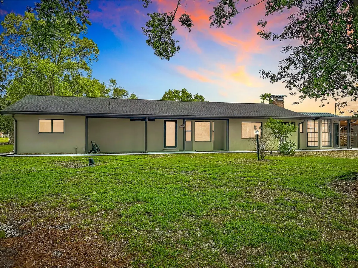 216 CORBETT RD, Lithia, FL 33547