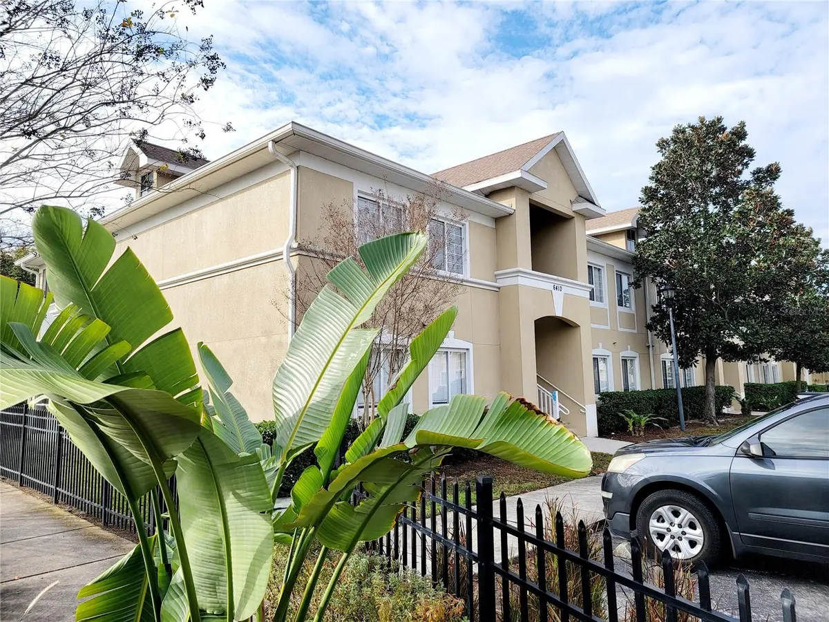 6410 CYPRESSDALE DR #201, Riverview, FL 33578