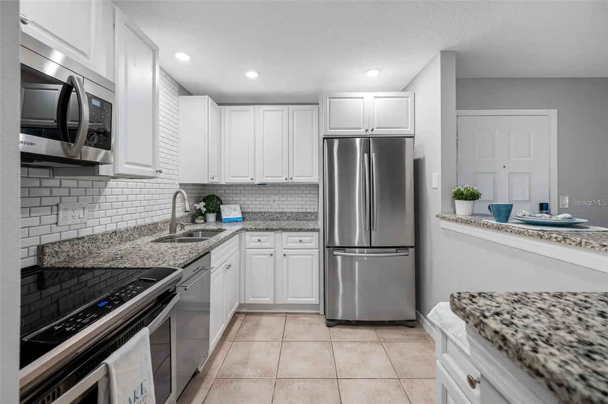 3295 FOX CHASE #105, Palm Harbor, FL 34683
