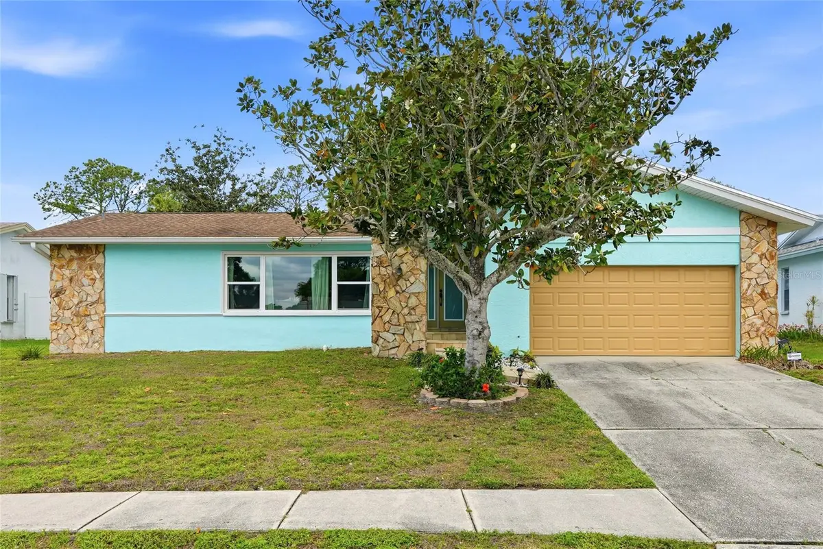 2089 SWAN LN, Safety Harbor, FL 34695
