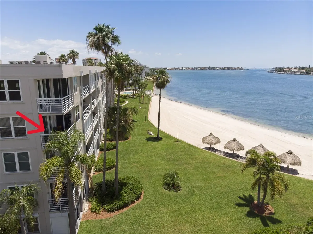 5701 BAHIA DEL MAR CIR #408, St Petersburg, FL 33715