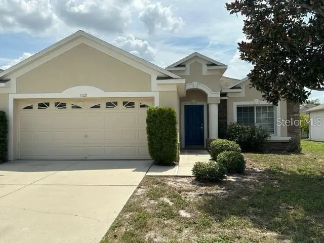 11121 KEMPTON VISTA DR, Riverview, FL 33579