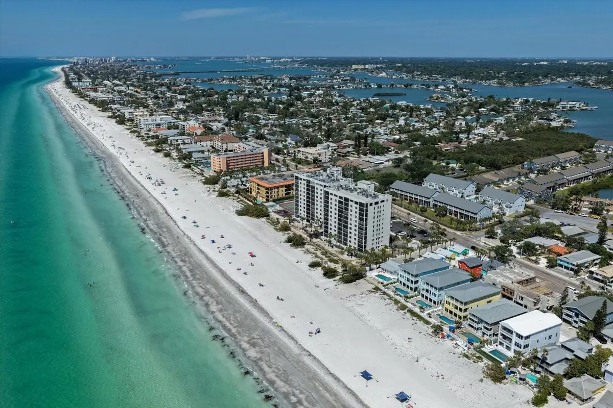 900 GULF BLVD #204, Indian Rocks Beach, FL 33785