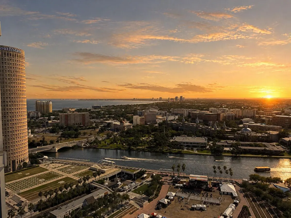 777 N ASHLEY DR #2403, Tampa, FL 33602