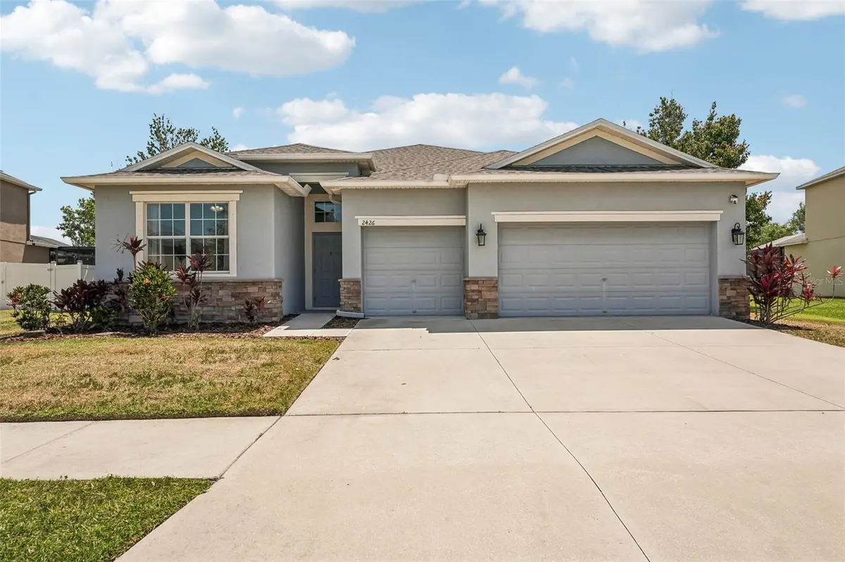 2426 CUMBERLAND CLIFF DR, Ruskin, FL 33570