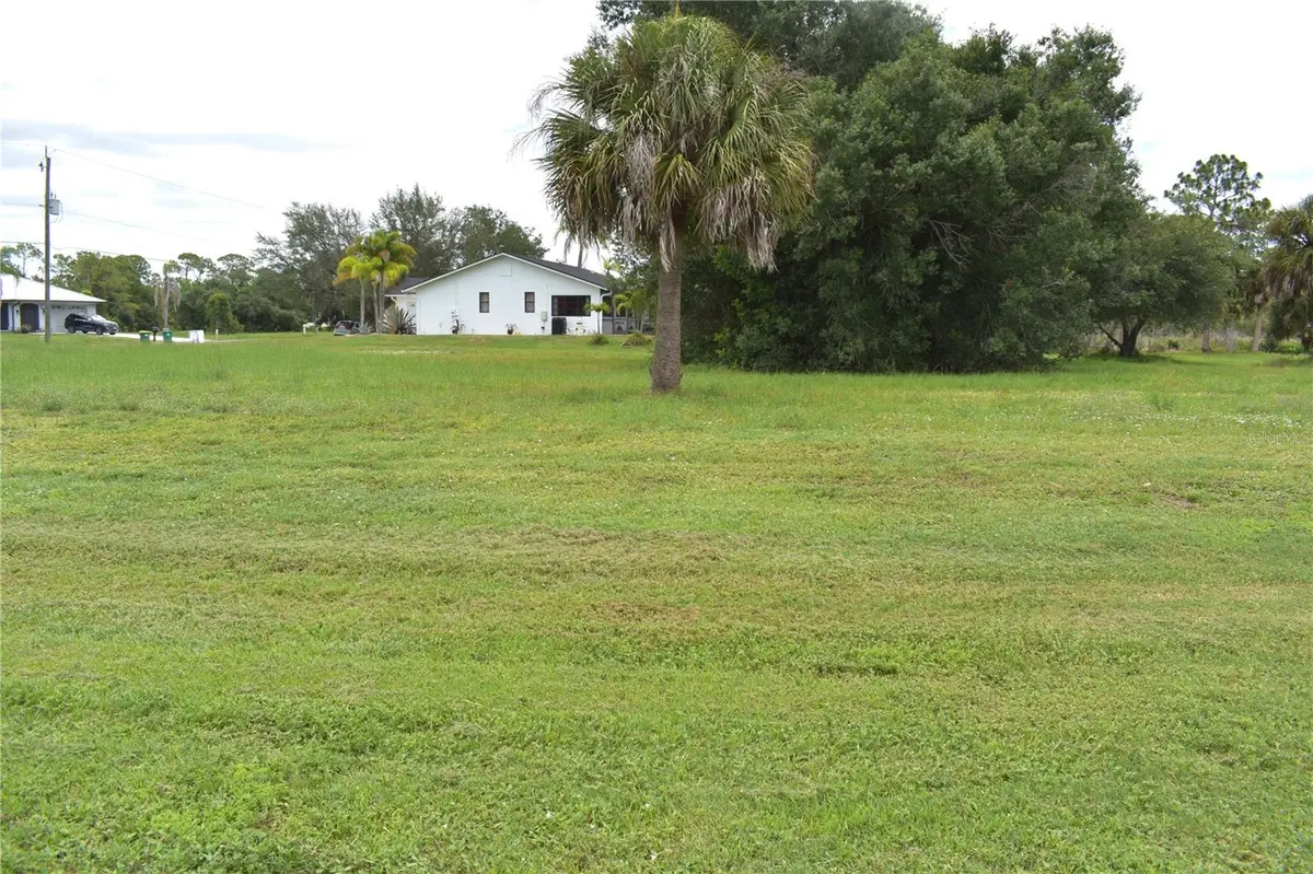 17052 CAPE HORN BLVD, Punta Gorda, FL 33955