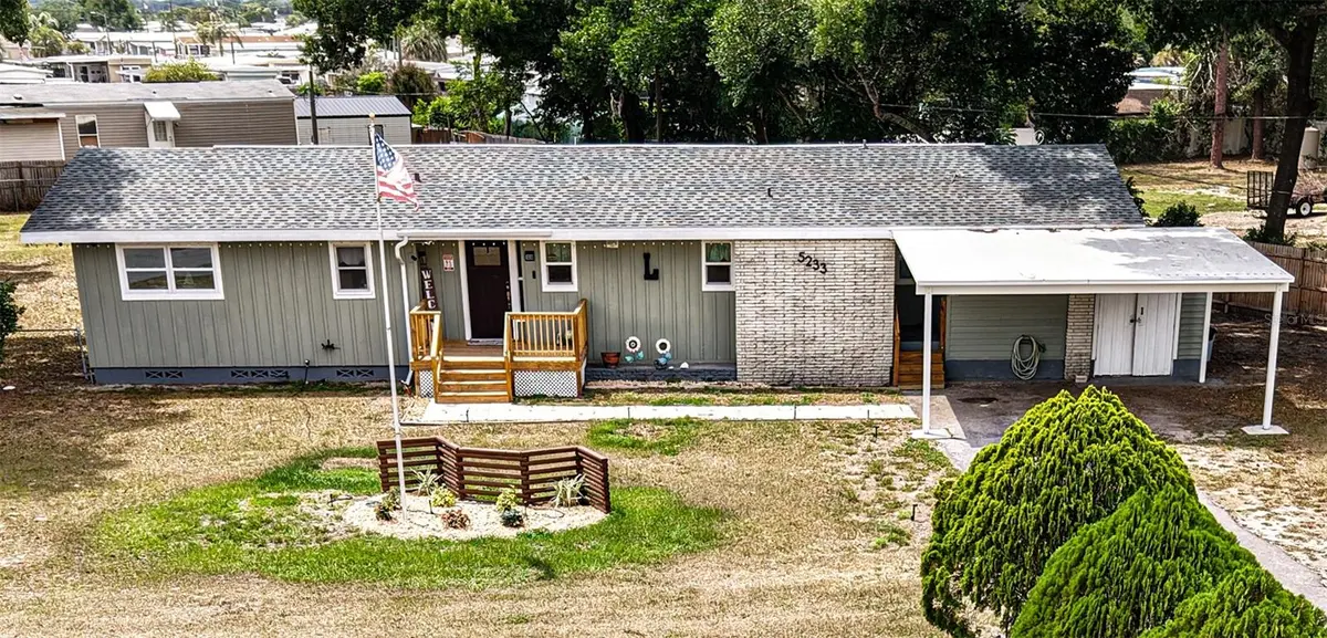 5233 HILL DR, Zephyrhills, FL 33542