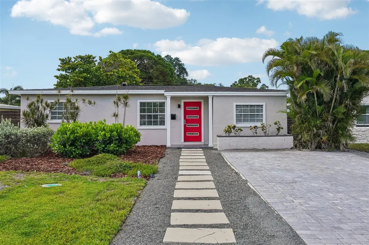 784 87TH AVE N, St Petersburg, FL 33702