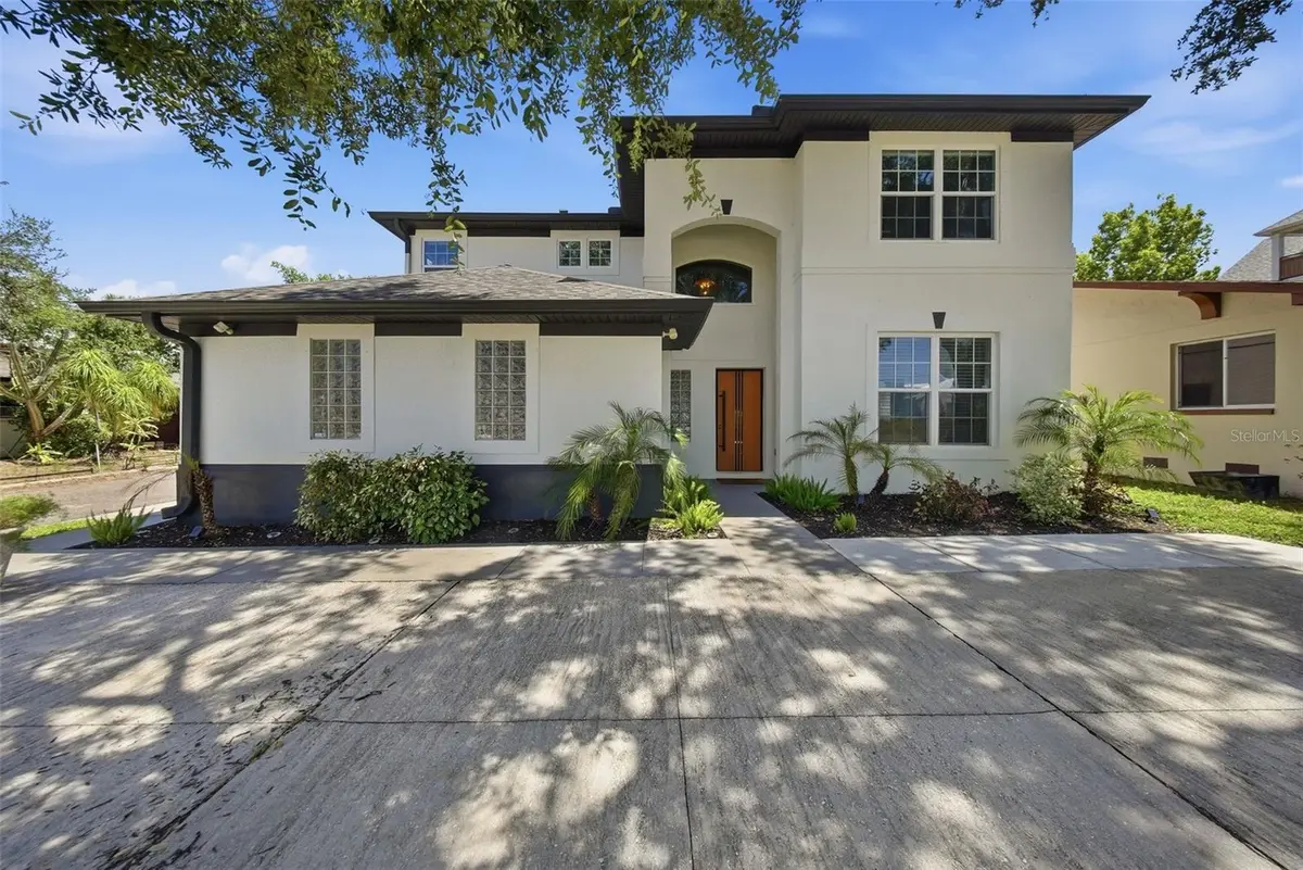 236 15TH AVE SE, St Petersburg, FL 33701