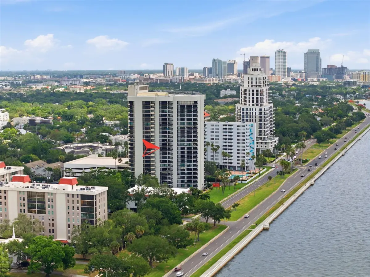 2413 BAYSHORE BLVD #1004, Tampa, FL 33629