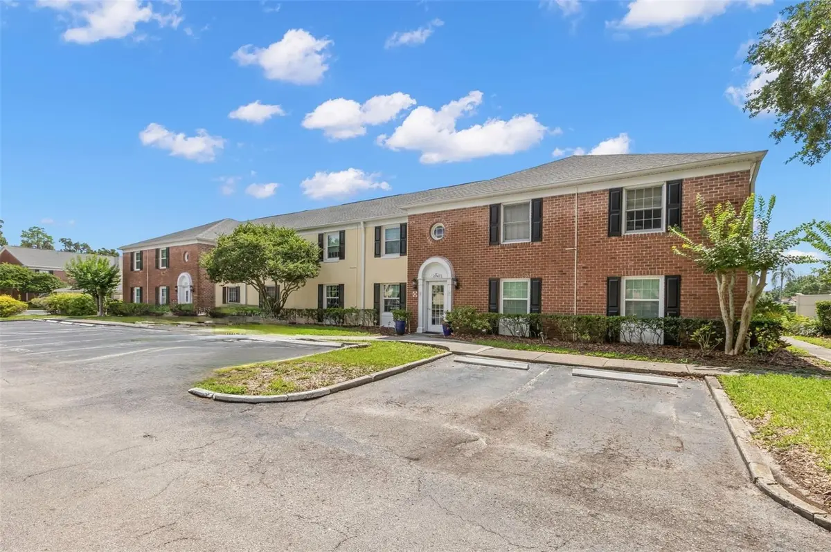 13762 ORANGE SUNSET DR #102, Tampa, FL 33618