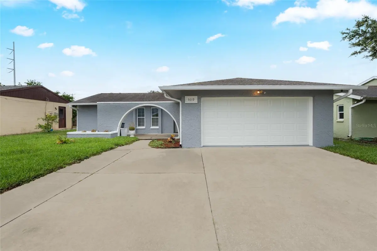 5019 LARCH LN, New Port Richey, FL 34653