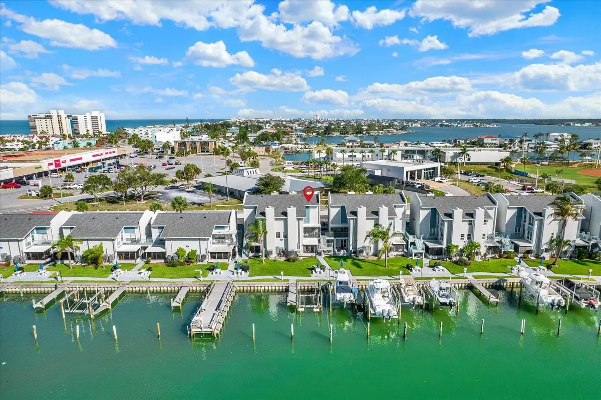169 MEDALLION BLVD #E, Madeira Beach, FL 33708