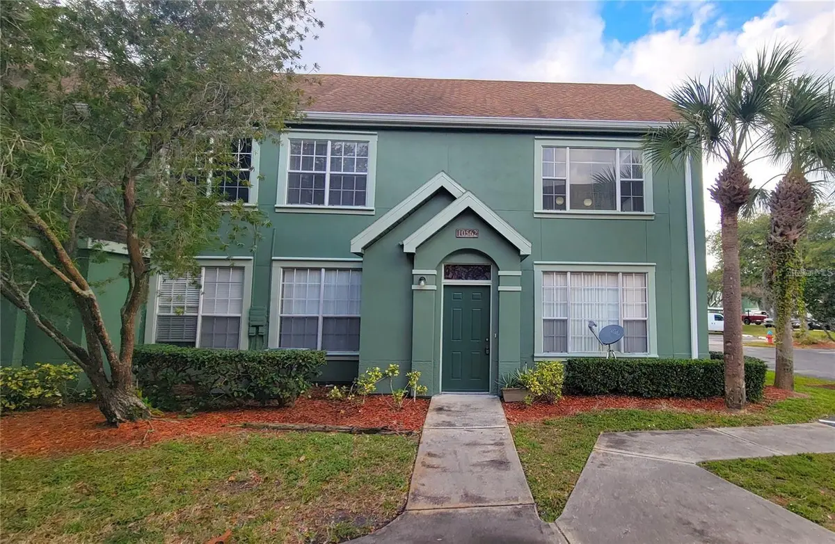 10562 WINDSOR LAKE CT #10562, Tampa, FL 33626