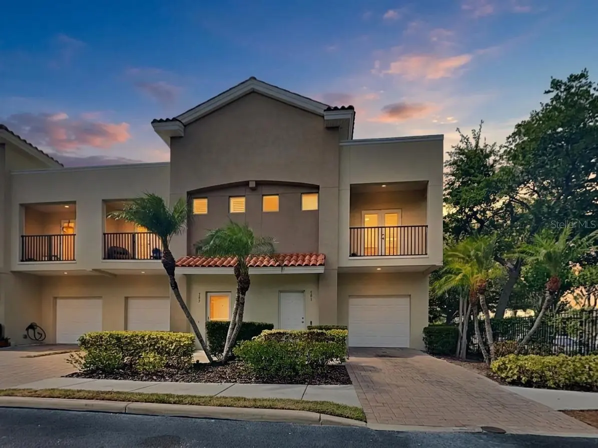 501 100TH AVE N, St Petersburg, FL 33702