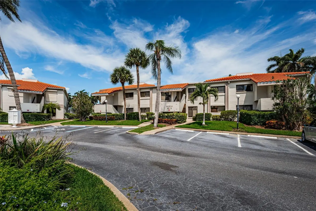 6273 BAHIA DEL MAR BLVD #116, St Petersburg, FL 33715